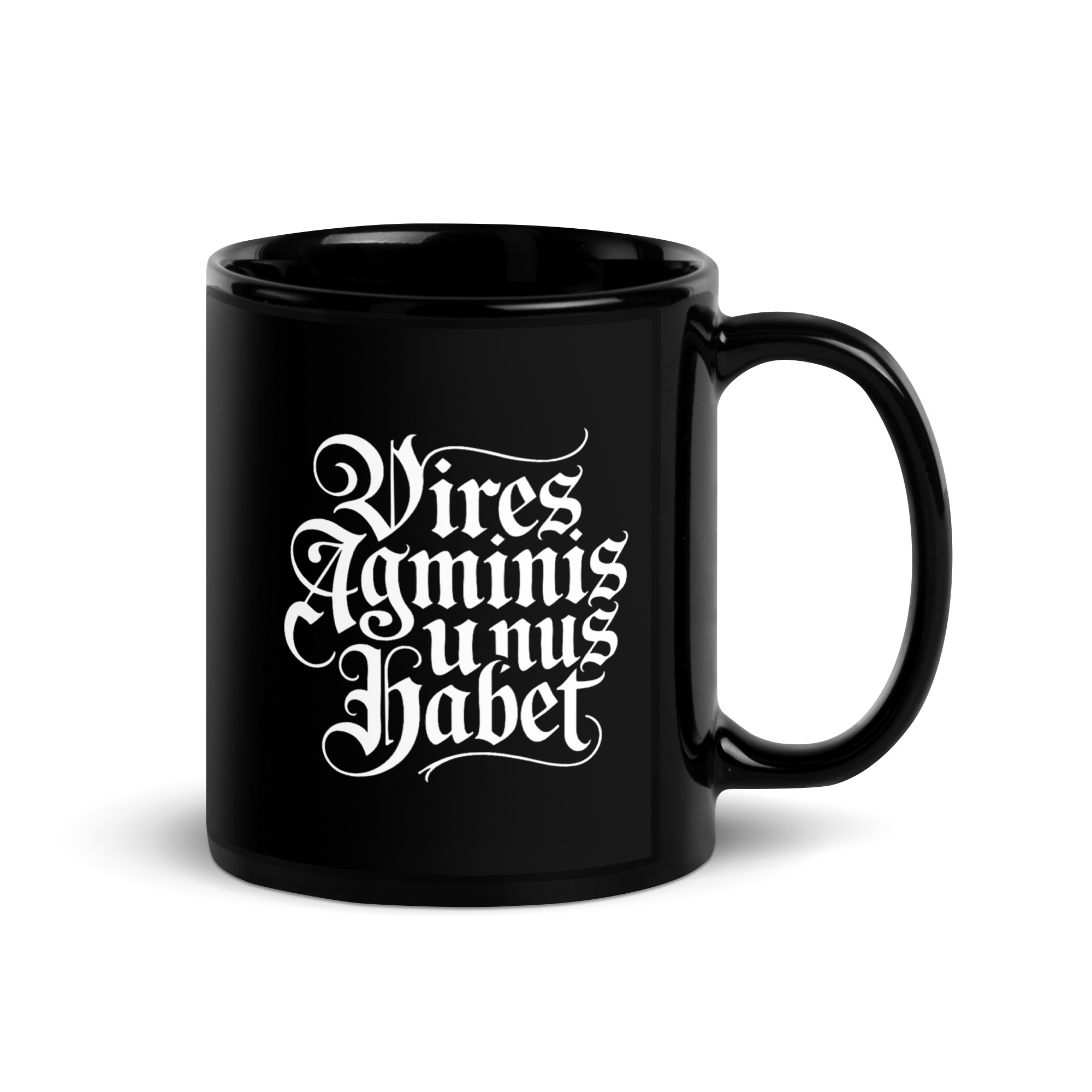Mug noir Vires agminis unus habet gothique